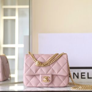 샤넬 24a 쁘띠삭 하트체인 핑크
