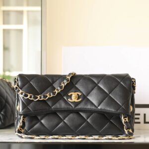 샤넬 24p 스몰 호보백