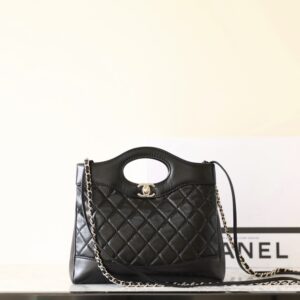 샤넬 24ss 31백 유광 블랙